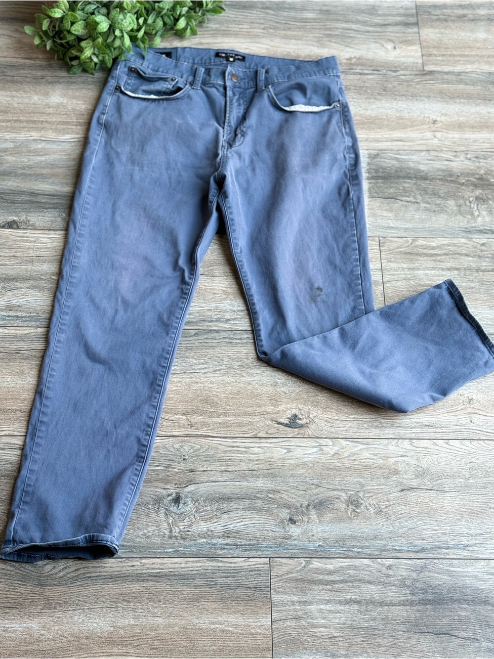 Lucky Brand Men's Jeans in Slate Blue